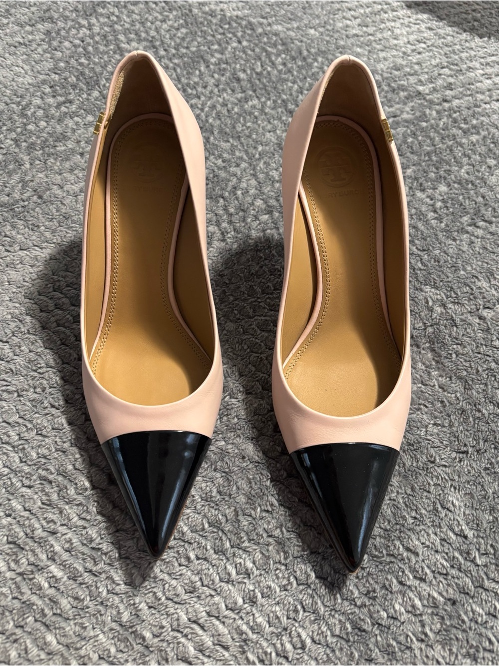 Tory Burch Penelope Pink and Black Cap-Toe Pumps. Size 7.5